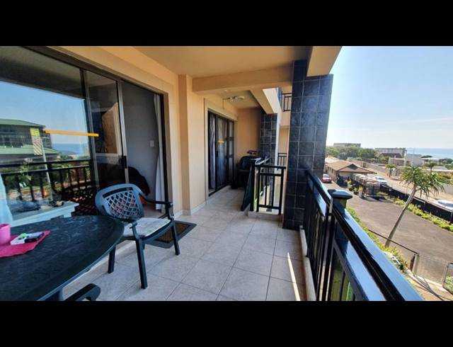 2 BEDROOM APARTMENT FOR SALE IN MARGATE BEACH